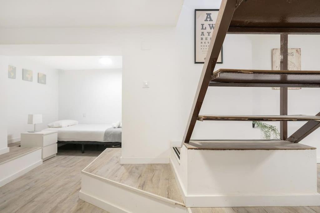 Apartament Charming Flat In Madrid-Rio Zewnętrze zdjęcie